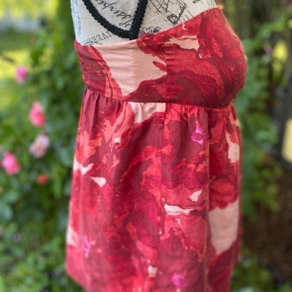 Banana Republic Strapless Silk Top - Picture 4 of 15